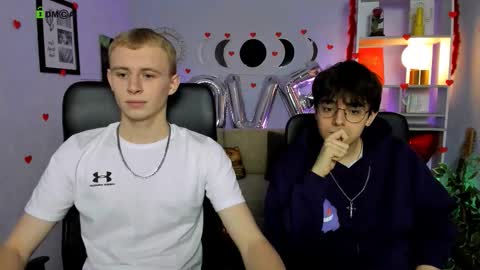 Snapshot of rafael_bien chatting on February 8, 2026, 10:07 am rafael online show from February 8, 2026, 10:07 am