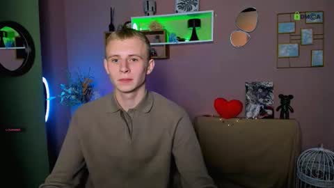 Snapshot of rafael_bien chatting on March 17, 2026, 2:20 pm rafael online show from March 17, 2026, 2:20 pm