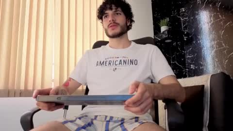 R A F A E L online show from December 13, 2025, 8:47 pm