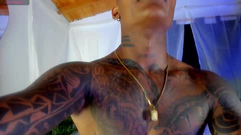 Snapshot of ragnarhot24 chatting on September 22, 2025, 11:18 pm Andres H online show from September 22, 2025, 11:18 pm