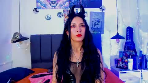 Raia online show from June 17, 2026, 2:03 am