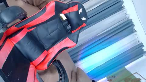 itsmeRailey online show from November 9, 2025, 11:25 pm