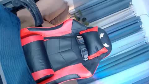 itsmeRailey online show from November 17, 2025, 11:21 pm