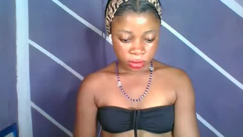 rainbow baby26 online show from November 11, 2025, 7:03 pm