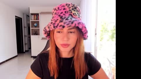 Snapshot of rainbow_jenny chatting on September 26, 2025, 6:56 pm Jennyindependent model . online show from September 26, 2025, 6:56 pm