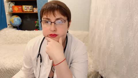 rainbowladyy online show from February 1, 2025, 2:24 pm