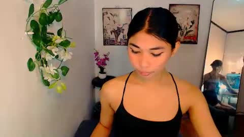 raindrizzle1706 online show from December 21, 2025, 1:02 am