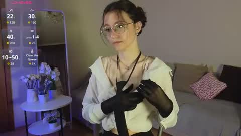 rainybella online show from June 13, 2026, 7:17 am