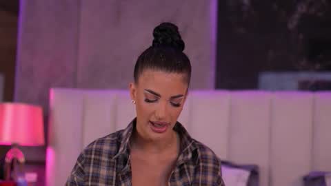 Snapshot of raisakali chatting on February 24, 2026, 4:38 pm Raisa online show from February 24, 2026, 4:38 pm