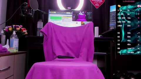 Laura online show from December 3, 2024, 2:36 am