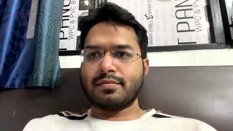 Snapshot of raj_maheesh chatting on January 1, 2025, 5:11 am raj_maheesh online show from January 1, 2025, 5:11 am