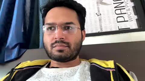 Snapshot of raj_maheesh chatting on January 18, 2025, 4:15 am raj_maheesh online show from January 18, 2025, 4:15 am