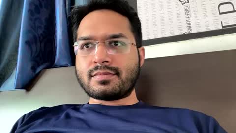 Snapshot of raj_maheesh chatting on February 12, 2025, 4:44 am raj_maheesh online show from February 12, 2025, 4:44 am