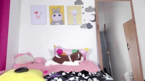  Nina  online show from January 7, 2025, 11:56 pm