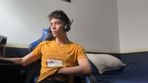 Enzo online show from March 19, 2026, 4:55 pm