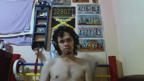 Snapshot of raku2386 chatting on December 30, 2024, 10:01 pm Ken online show from December 30, 2024, 10:01 pm