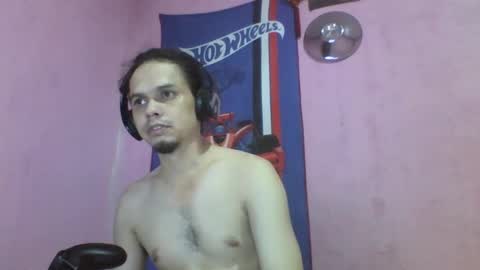 Snapshot of raku2386 chatting on October 21, 2025, 2:23 am Ken online show from October 21, 2025, 2:23 am