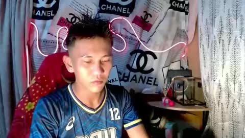 ralfhuge24 online show from November 10, 2025, 10:14 am