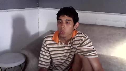 rami_hot0 online show from November 1, 2025, 9:17 pm