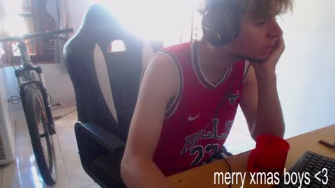Ramiro online show from December 28, 2024, 12:45 pm