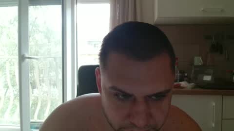 Snapshot of ramon0688 chatting on October 16, 2025, 11:00 am Ramon online show from October 16, 2025, 11:00 am