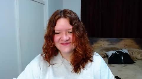 Snapshot of ramona15 chatting on October 23, 2025, 10:30 pm Ramona online show from October 23, 2025, 10:30 pm