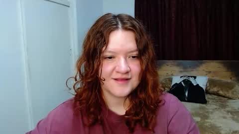 Snapshot of ramona15 chatting on October 24, 2025, 9:44 pm Ramona online show from October 24, 2025, 9:44 pm