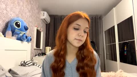 Snapshot of randareidling chatting on October 15, 2025, 7:03 pm Randa online show from October 15, 2025, 7:03 pm