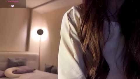 Luna online show from March 19, 2026, 12:42 pm