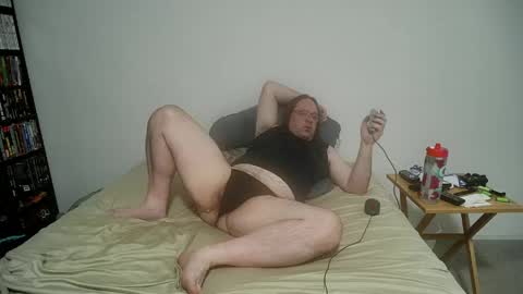 rando1235 online show from May 3, 2026, 5:02 am