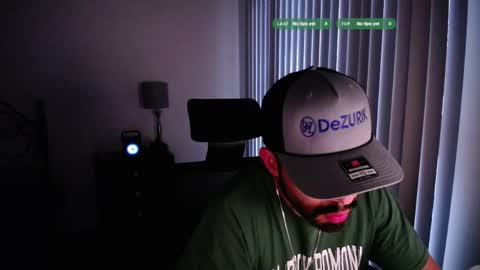 randomink3 online show from May 7, 2026, 2:17 am