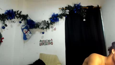 randy_escobar online show from December 18, 2025, 12:00 pm