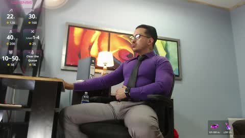randylukehot online show from March 26, 2026, 9:09 pm