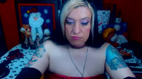 Snapshot of randymaturex01 chatting on December 29, 2024, 12:20 am Sonia online show from December 29, 2024, 12:20 am