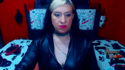 Snapshot of randymaturex01 chatting on January 10, 2025, 6:09 am Sonia online show from January 10, 2025, 6:09 am