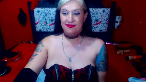Snapshot of randymaturex01 chatting on February 9, 2025, 12:17 am Sonia online show from February 9, 2025, 12:17 am