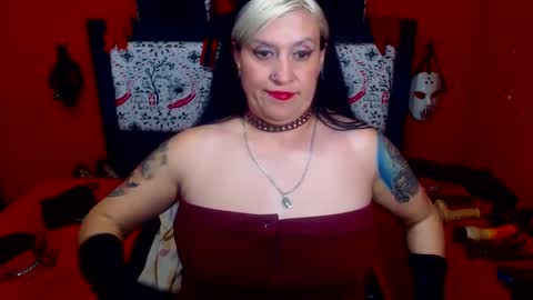 Snapshot of randymaturex01 chatting on February 20, 2025, 5:44 am Sonia online show from February 20, 2025, 5:44 am