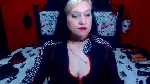 Snapshot of randymaturex01 chatting on March 5, 2025, 2:03 am Sonia online show from March 5, 2025, 2:03 am