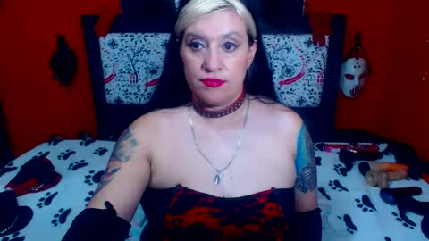Snapshot of randymaturex01 chatting on March 7, 2025, 5:18 am Sonia online show from March 7, 2025, 5:18 am