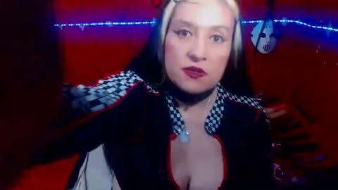 Sonia online show from May 7, 2026, 1:55 am