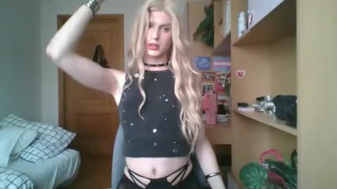 Ranya online show from March 5, 2026, 3:08 pm