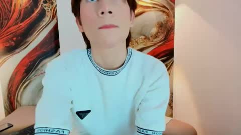 raphael_nyon1 online show from June 10, 2026, 4:01 am