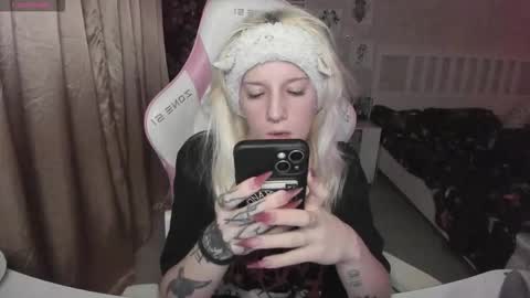 Rapunzel online show from December 20, 2025, 2:02 pm