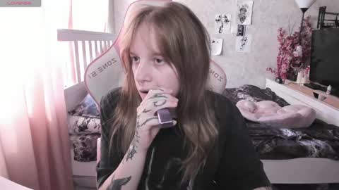 Snapshot of rapunzel_cute chatting on April 11, 2026, 1:26 pm Rapunzel online show from April 11, 2026, 1:26 pm