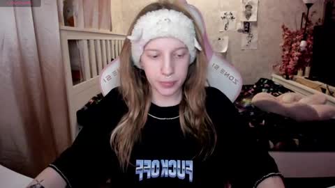 Snapshot of rapunzel_cute chatting on April 26, 2026, 6:16 pm Rapunzel online show from April 26, 2026, 6:16 pm