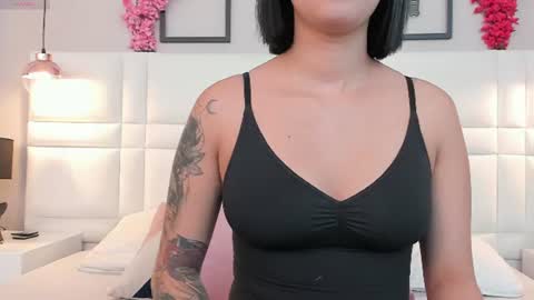 raquel Hyde online show from July 20, 2026, 7:27 pm