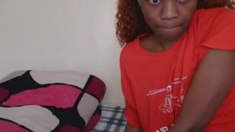 Snapshot of rare_pearl01 chatting on July 18, 2026, 10:52 am Rare Pearl01 online show from July 18, 2026, 10:52 am