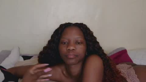 Snapshot of rare_pearl01 chatting on July 23, 2026, 8:45 am Rare Pearl01 online show from July 23, 2026, 8:45 am