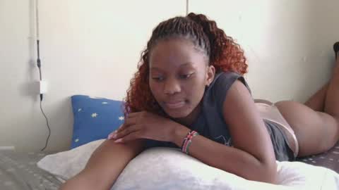 Snapshot of rare_pearl01 chatting on July 24, 2026, 1:42 pm Rare Pearl01 online show from July 24, 2026, 1:42 pm
