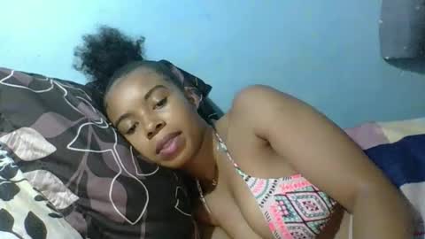 Snapshot of rasoelysca chatting on March 7, 2026, 6:21 am rasoelysca online show from March 7, 2026, 6:21 am